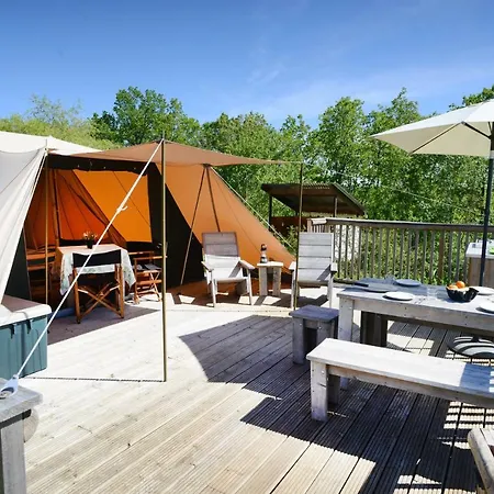 Luxury tent Ingerichte Tenten Domaine Les Gonies